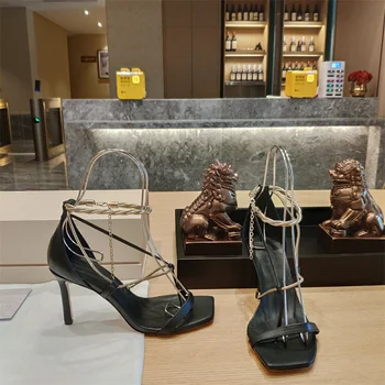 Цепь стразы туфли лодочки женские дизайнерские летние квадратный носок кожаные высокие каблуки женские брендовые сексуальные лодыжки ремень платье обувь