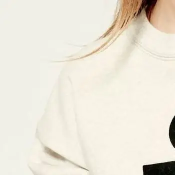 2023 Новые женские хлопковые черно-белые 2-цветные пуловеры с круглым вырезом и буквенным принтом, свободные прямые Классические толстовки 0